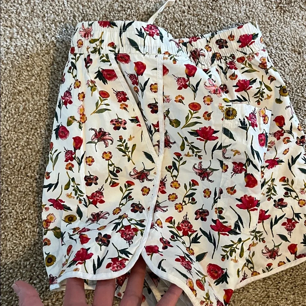 J.Crew Floral Seaside Shorts in antique white floral